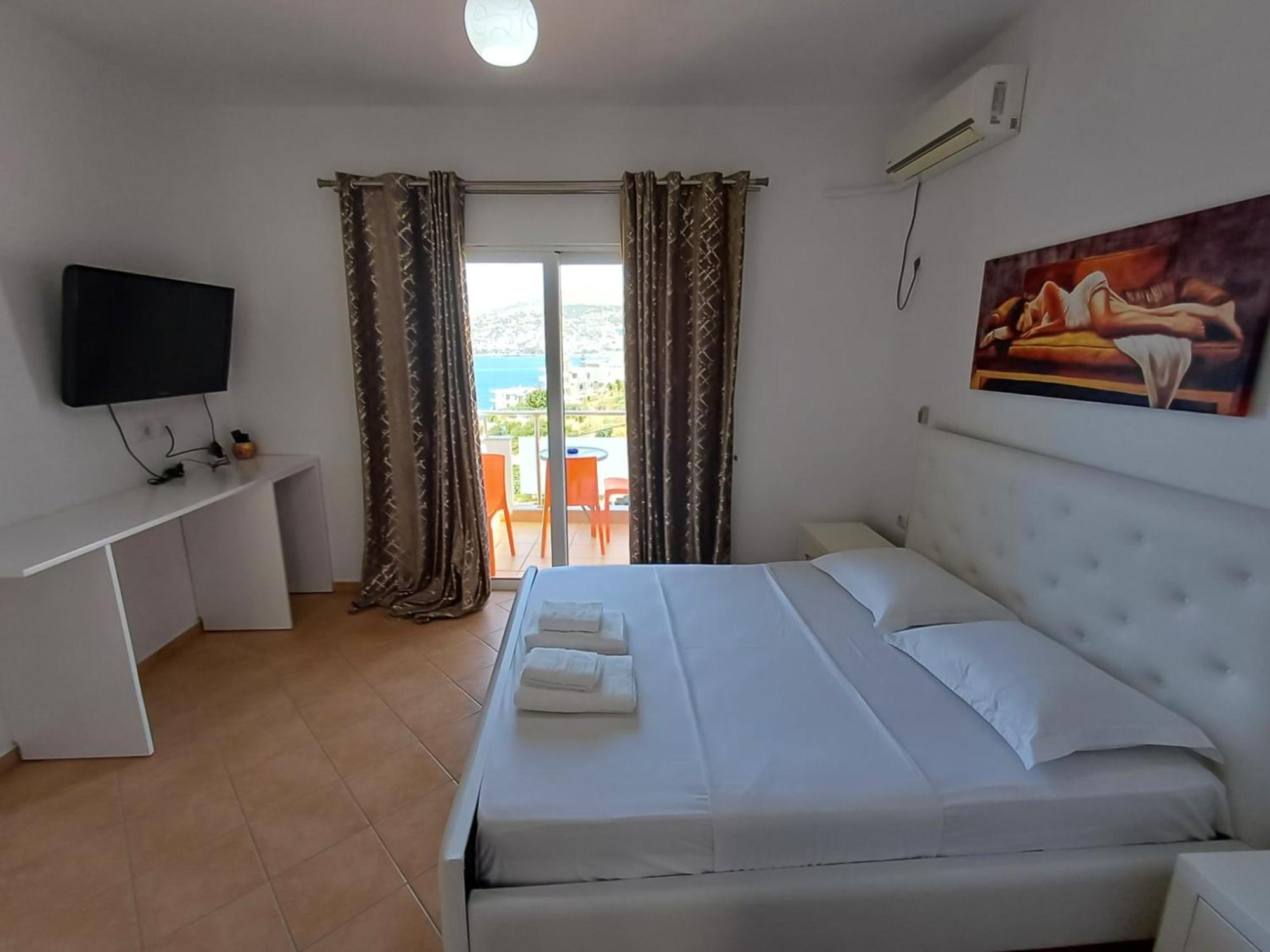 Hotel Sherifi Saranda