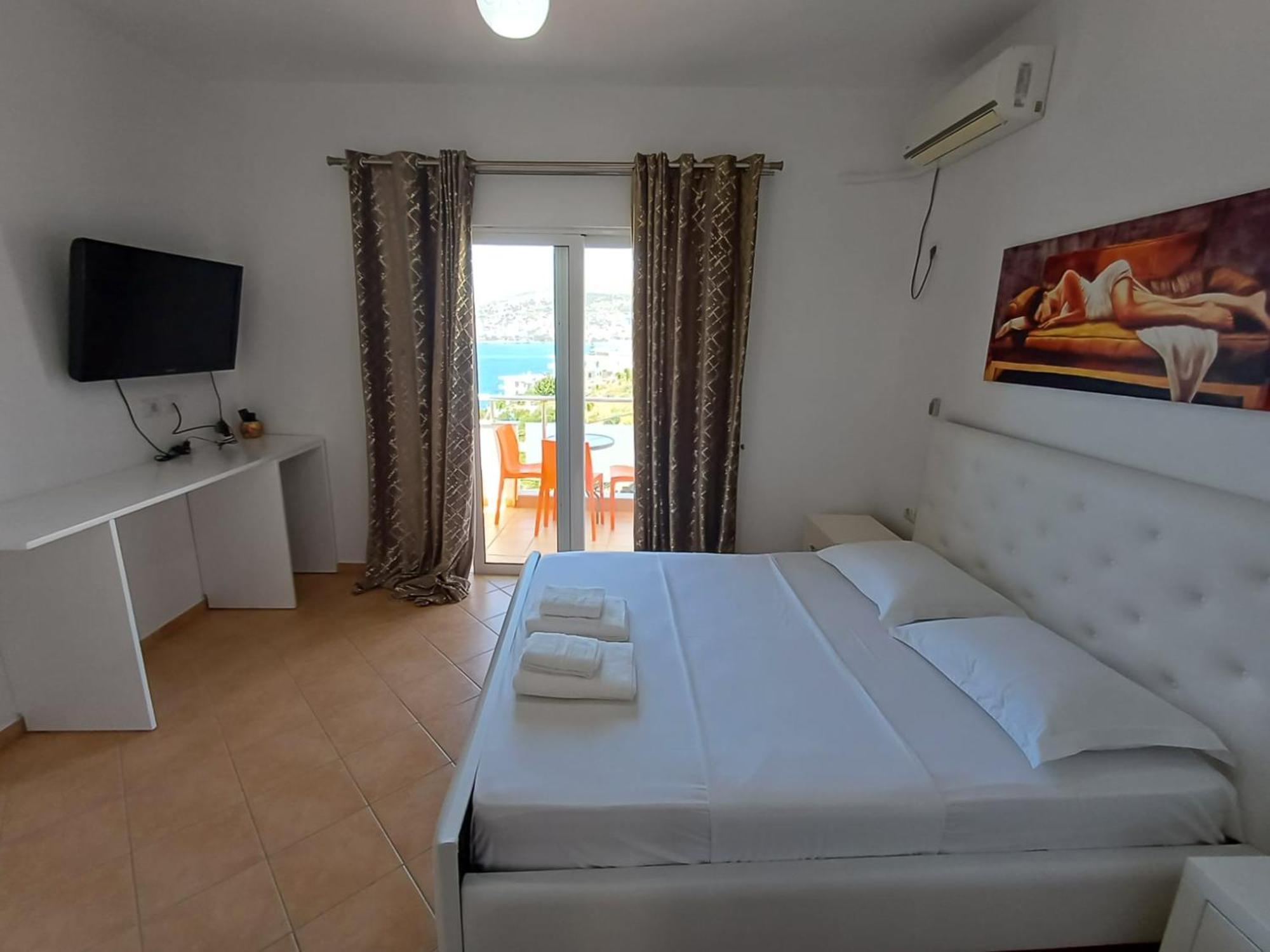 Hotel Sherifi Saranda
